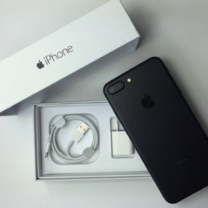 Brand new I phone 7+